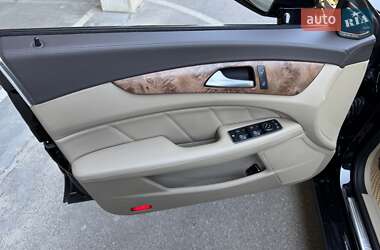 Седан Mercedes-Benz CLS-Class 2012 в 