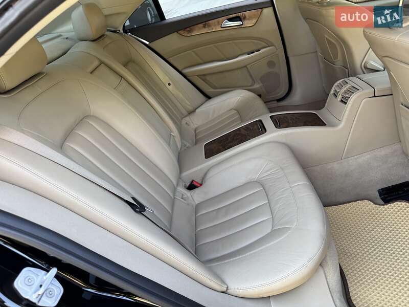 Седан Mercedes-Benz CLS-Class 2012 в Киеве
