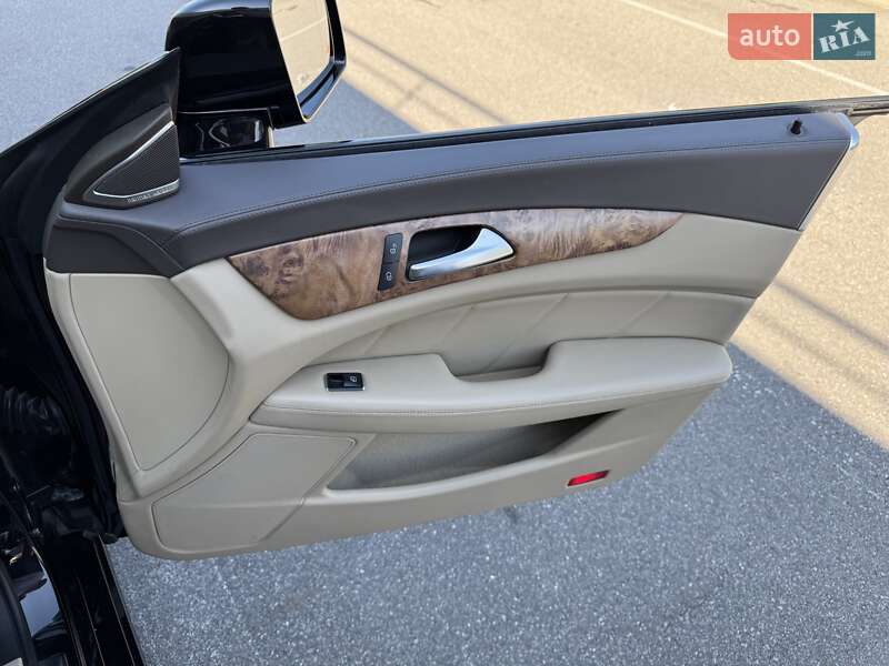 Седан Mercedes-Benz CLS-Class 2012 в Киеве