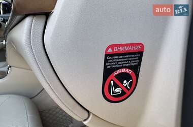 Седан Mercedes-Benz CLS-Class 2012 в 