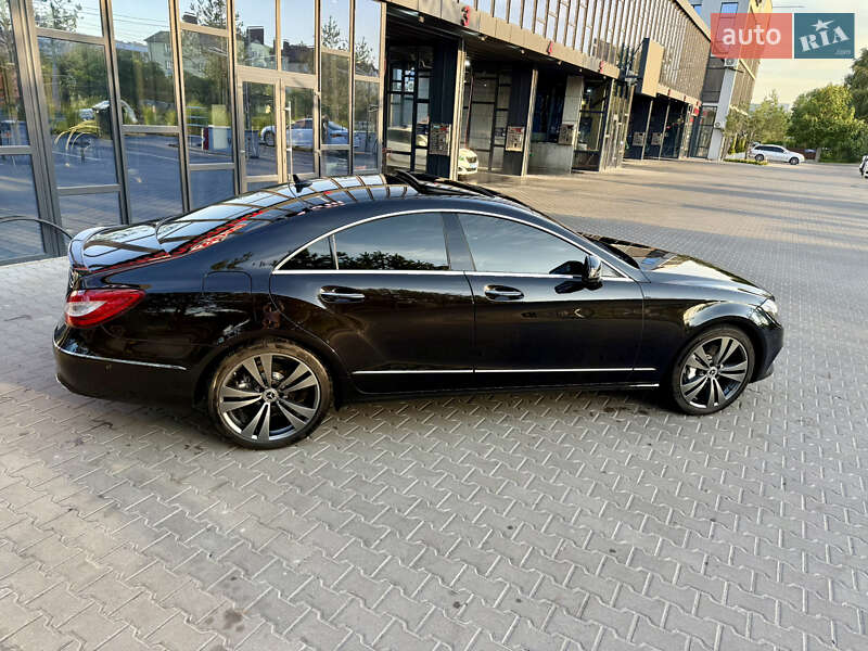 Седан Mercedes-Benz CLS-Class 2015 в Рівному