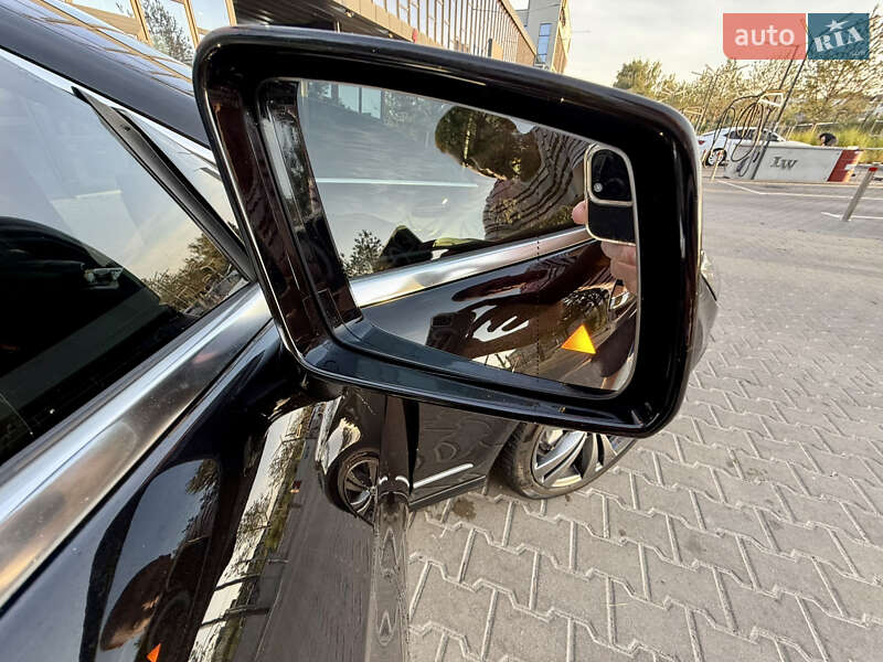 Седан Mercedes-Benz CLS-Class 2015 в Рівному