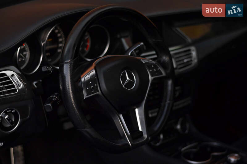 Седан Mercedes-Benz CLS-Class 2011 в Черкасах