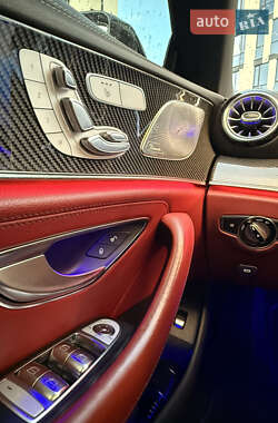 Купе Mercedes-Benz CLS-Class 2020 в 