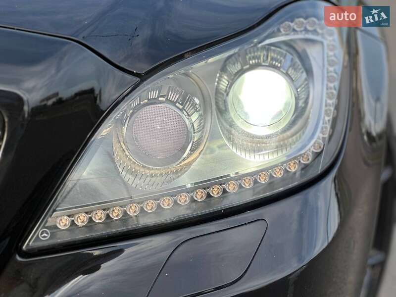 Седан Mercedes-Benz CLS-Class 2012 в Кривом Роге