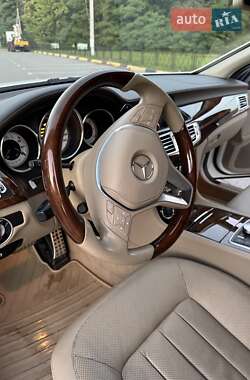 Седан Mercedes-Benz CLS-Class 2012 в 