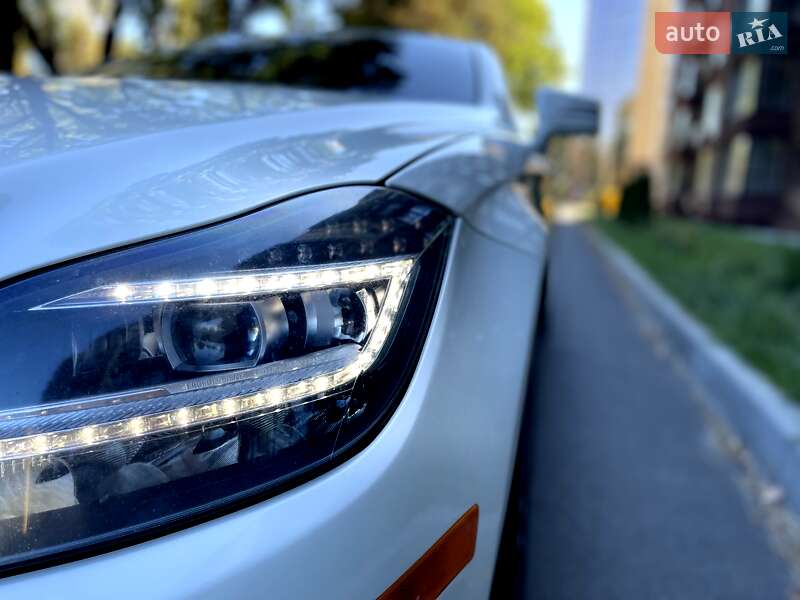 Седан Mercedes-Benz CLS-Class 2014 в Чернигове фото 26 Седан Mercedes-Benz CLS-Class 2014 в Чернигове