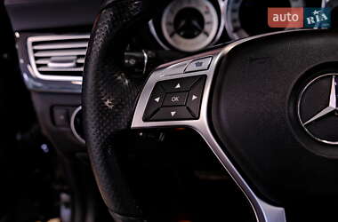 Седан Mercedes-Benz CLS-Class 2012 в 