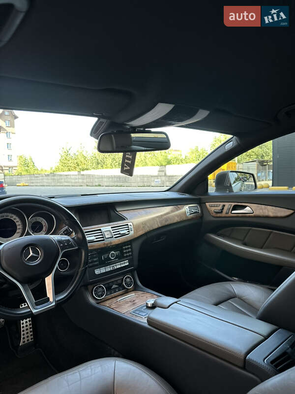 Седан Mercedes-Benz CLS-Class 2010 в Ужгороде