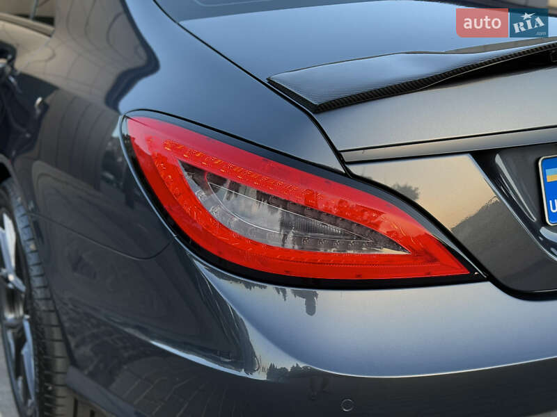 Седан Mercedes-Benz CLS-Class 2014 в Дубні