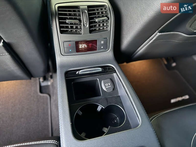 Седан Mercedes-Benz CLS-Class 2014 в Дубні