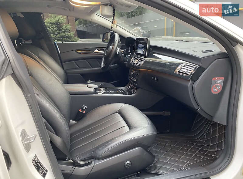 Седан Mercedes-Benz CLS-Class 2016 в Києві