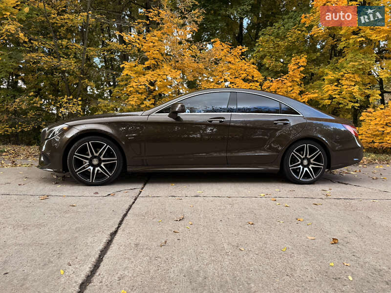 Седан Mercedes-Benz CLS-Class 2015 в Киеве