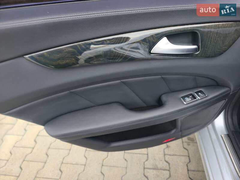 Седан Mercedes-Benz CLS-Class 2014 в Одесі
