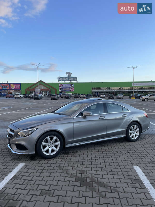 Седан Mercedes-Benz CLS-Class 2015 в Чернівцях