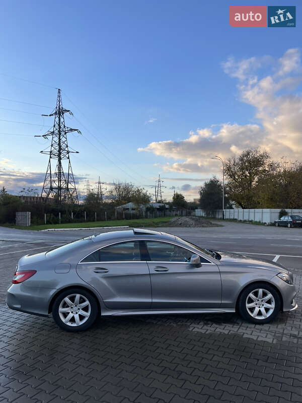 Седан Mercedes-Benz CLS-Class 2015 в Чернівцях