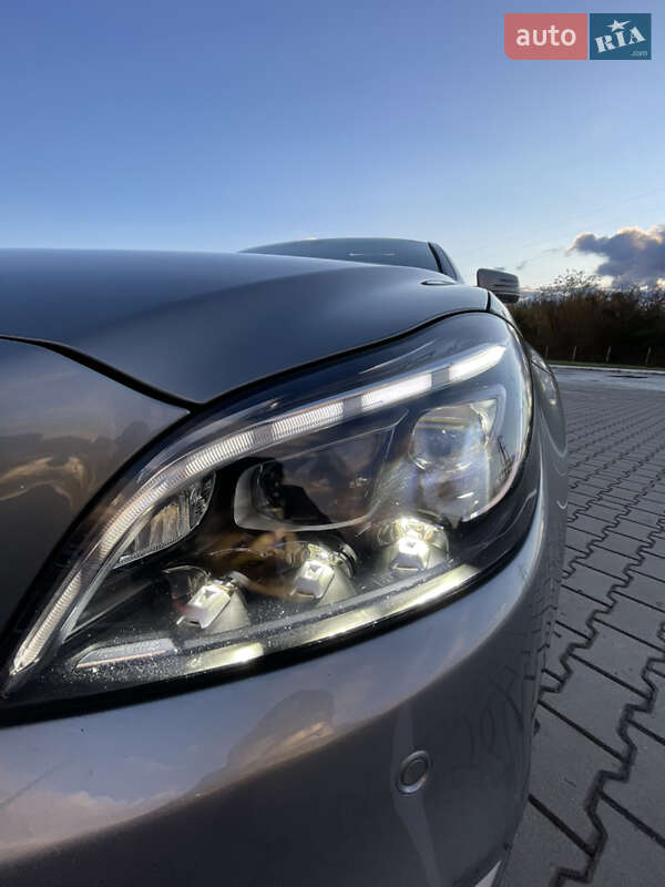 Седан Mercedes-Benz CLS-Class 2015 в Чернівцях
