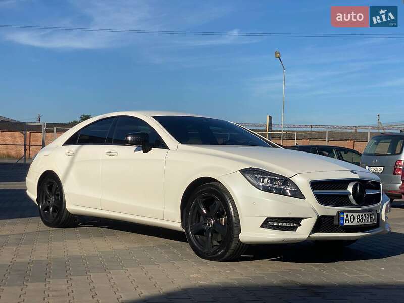 Mercedes-Benz CLS-Class 2012