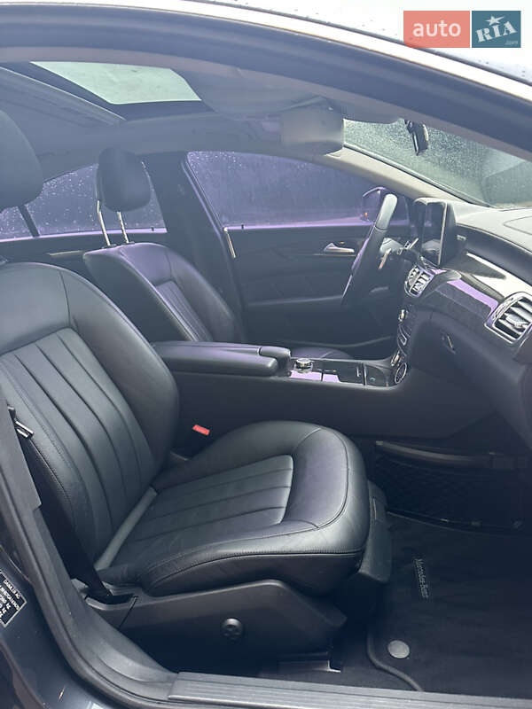 Седан Mercedes-Benz CLS-Class 2015 в Києві фото 34 Седан Mercedes-Benz CLS-Class 2015 в Києві