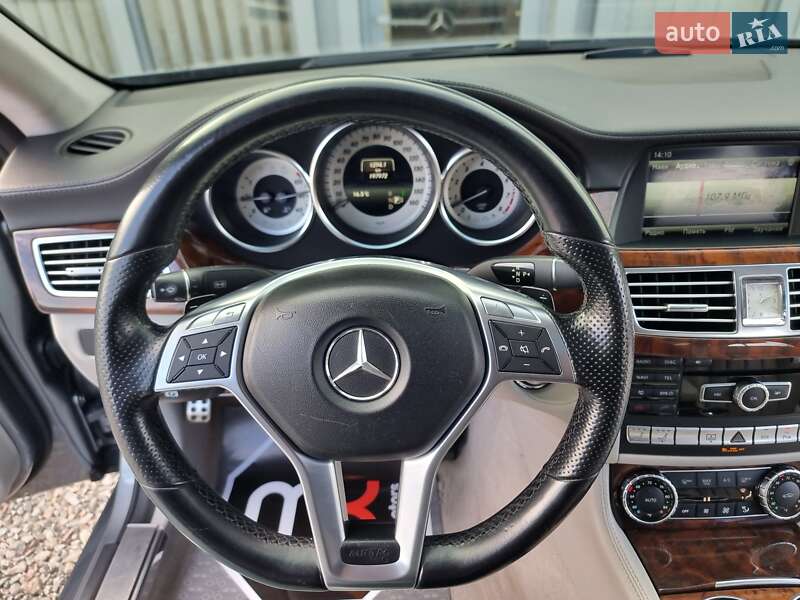 Седан Mercedes-Benz CLS-Class 2014 в Киеве фото 50 Седан Mercedes-Benz CLS-Class 2014 в Киеве