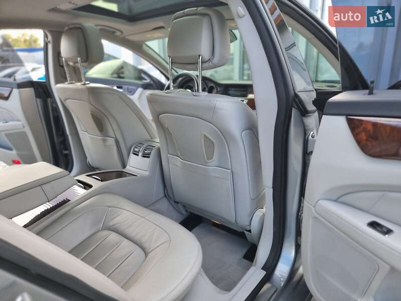 Седан Mercedes-Benz CLS-Class 2014 в Киеве фото 72 Седан Mercedes-Benz CLS-Class 2014 в Киеве