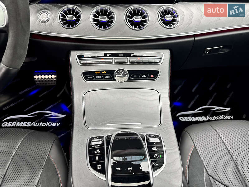 Купе Mercedes-Benz CLS-Class 2019 в Києві фото 41 Купе Mercedes-Benz CLS-Class 2019 в Києві