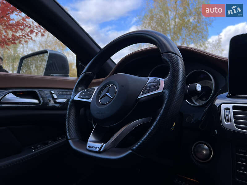 Седан Mercedes-Benz CLS-Class 2016 в Ровно фото 56 Седан Mercedes-Benz CLS-Class 2016 в Ровно