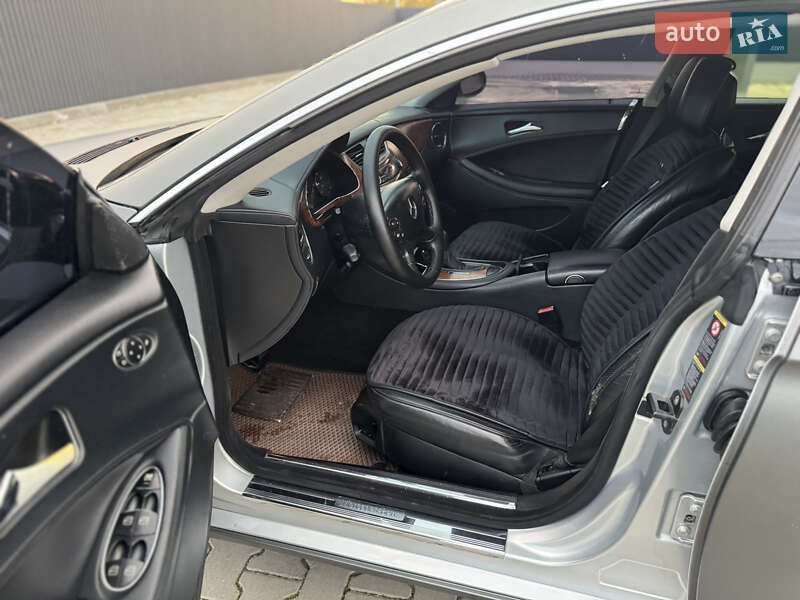Купе Mercedes-Benz CLS-Class 2005 в Летичіві фото 34 Купе Mercedes-Benz CLS-Class 2005 в Летичіві