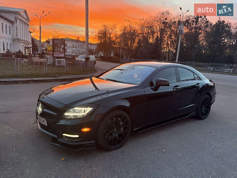 Седан Mercedes-Benz CLS-Class 2011 в Києві фото 19 Седан Mercedes-Benz CLS-Class 2011 в Києві