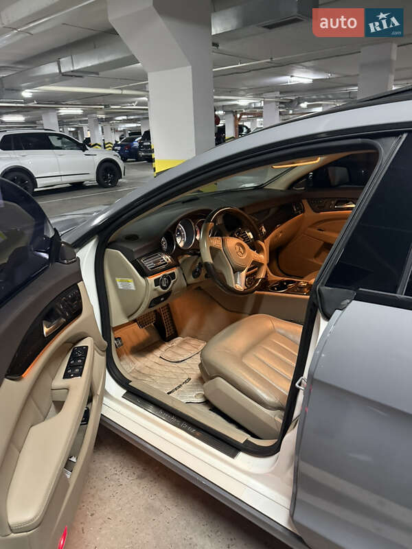 Седан Mercedes-Benz CLS-Class 2012 в Днепре фото 8 Седан Mercedes-Benz CLS-Class 2012 в Днепре