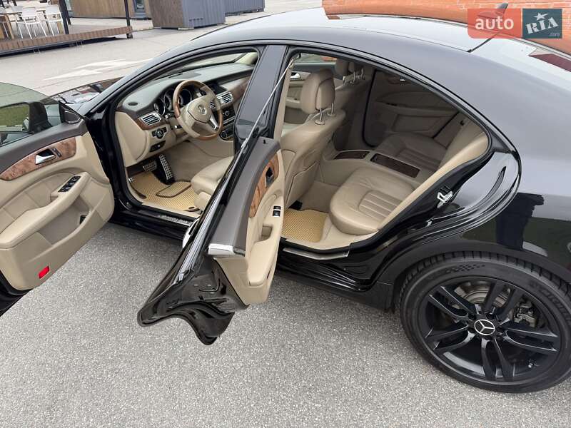 Седан Mercedes-Benz CLS-Class 2012 в Києві