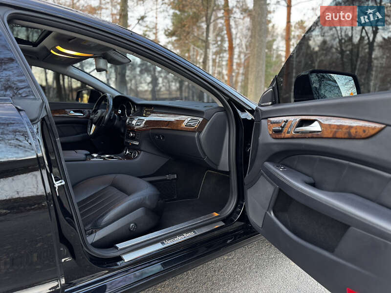 Седан Mercedes-Benz CLS-Class 2012 в Киеве фото 39 Седан Mercedes-Benz CLS-Class 2012 в Киеве