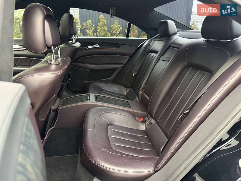 Седан Mercedes-Benz CLS-Class 2013 в Киеве фото 29 Седан Mercedes-Benz CLS-Class 2013 в Киеве