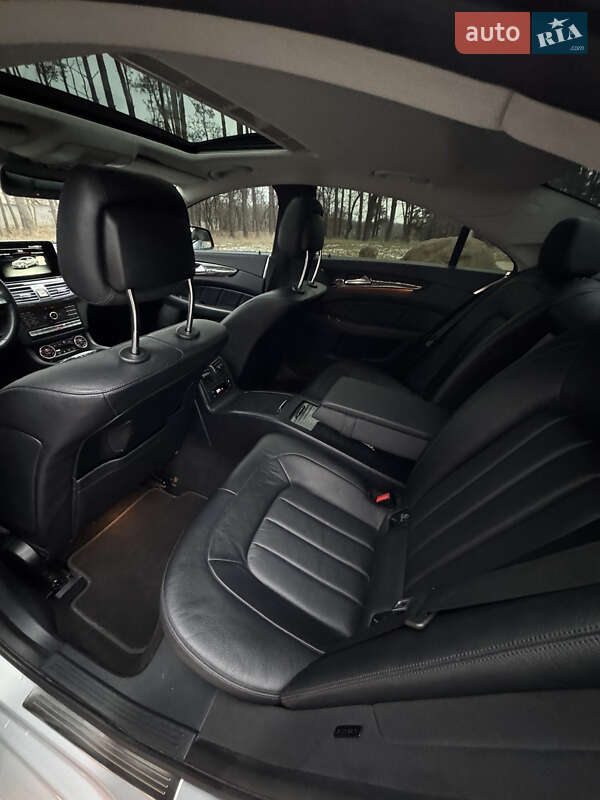 Седан Mercedes-Benz CLS-Class 2016 в Житомире фото 10 Седан Mercedes-Benz CLS-Class 2016 в Житомире