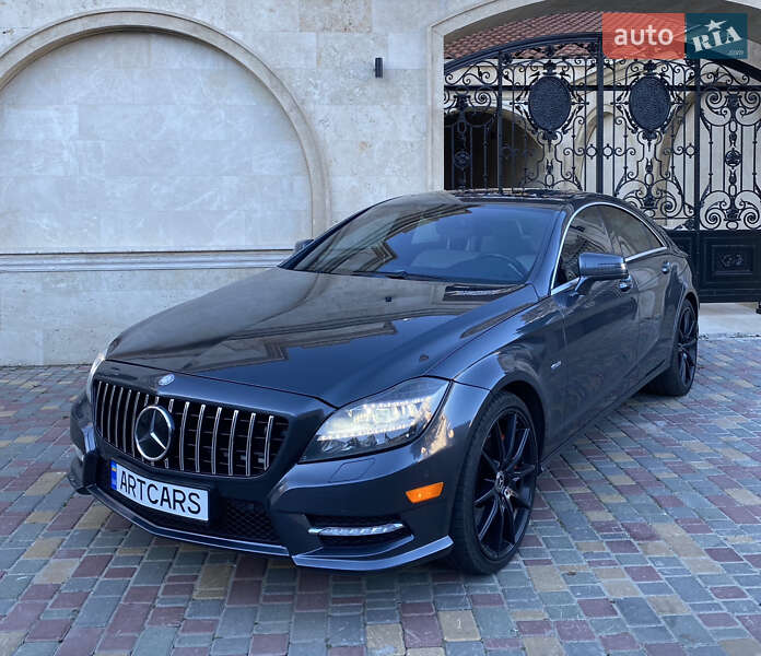 Mercedes-Benz CLS-Class 2011