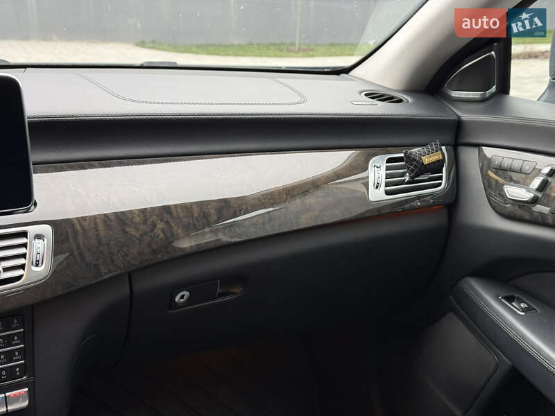 Седан Mercedes-Benz CLS-Class 2014 в Тернополе