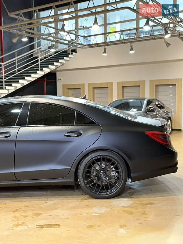 Седан Mercedes-Benz CLS-Class 2011 в Запорожье