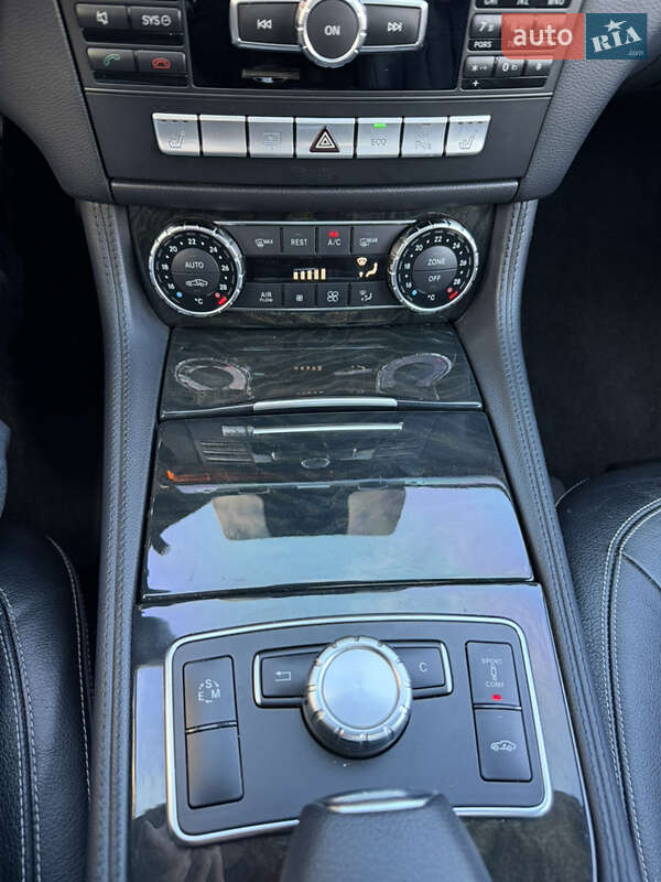 Седан Mercedes-Benz CLS-Class 2012 в Киеве