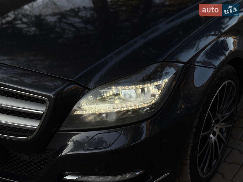 Седан Mercedes-Benz CLS-Class 2012 в Львове фото 36 Седан Mercedes-Benz CLS-Class 2012 в Львове