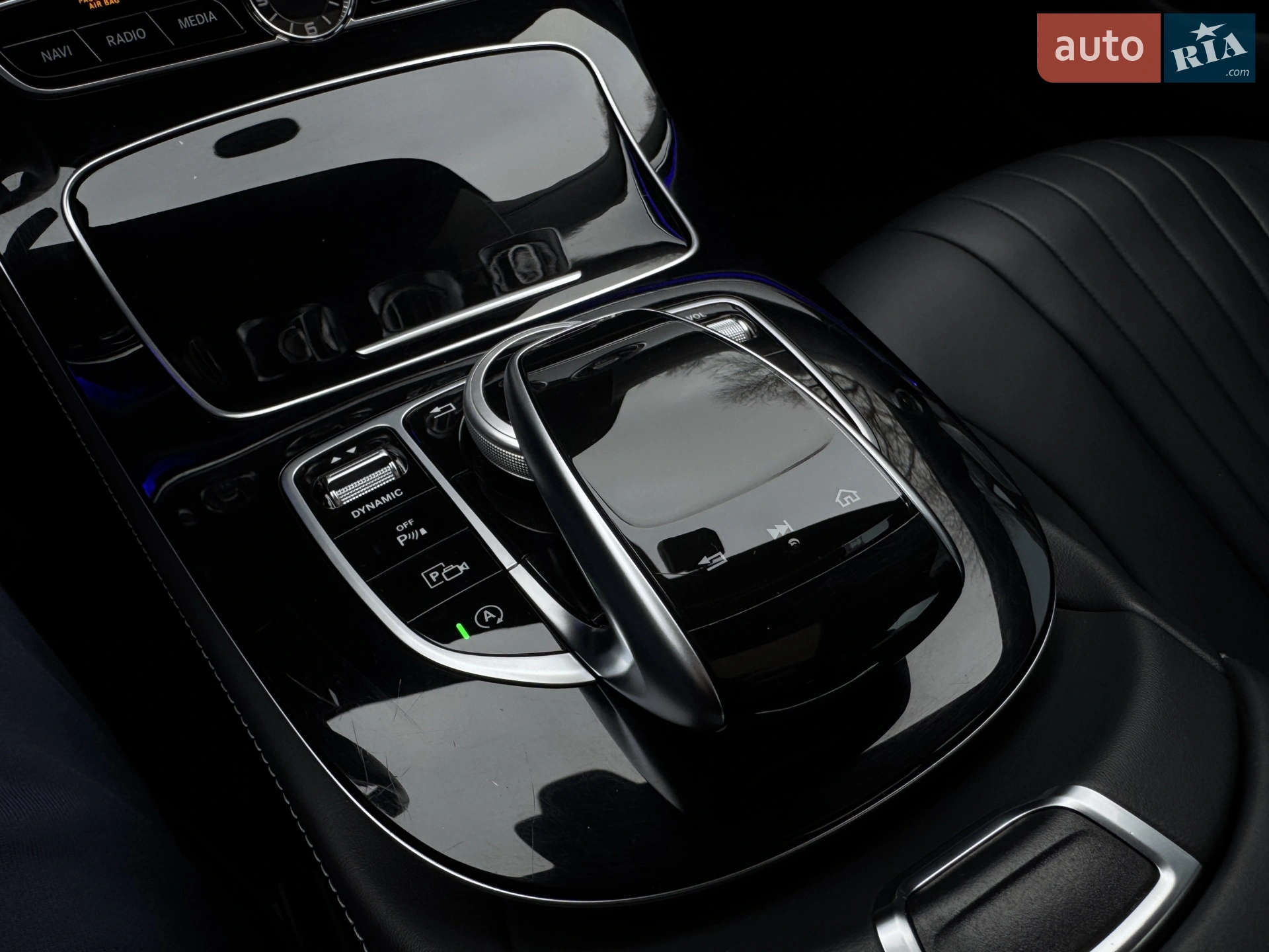 2019 Mercedes-Benz CLS-klasse - мініатюра 19