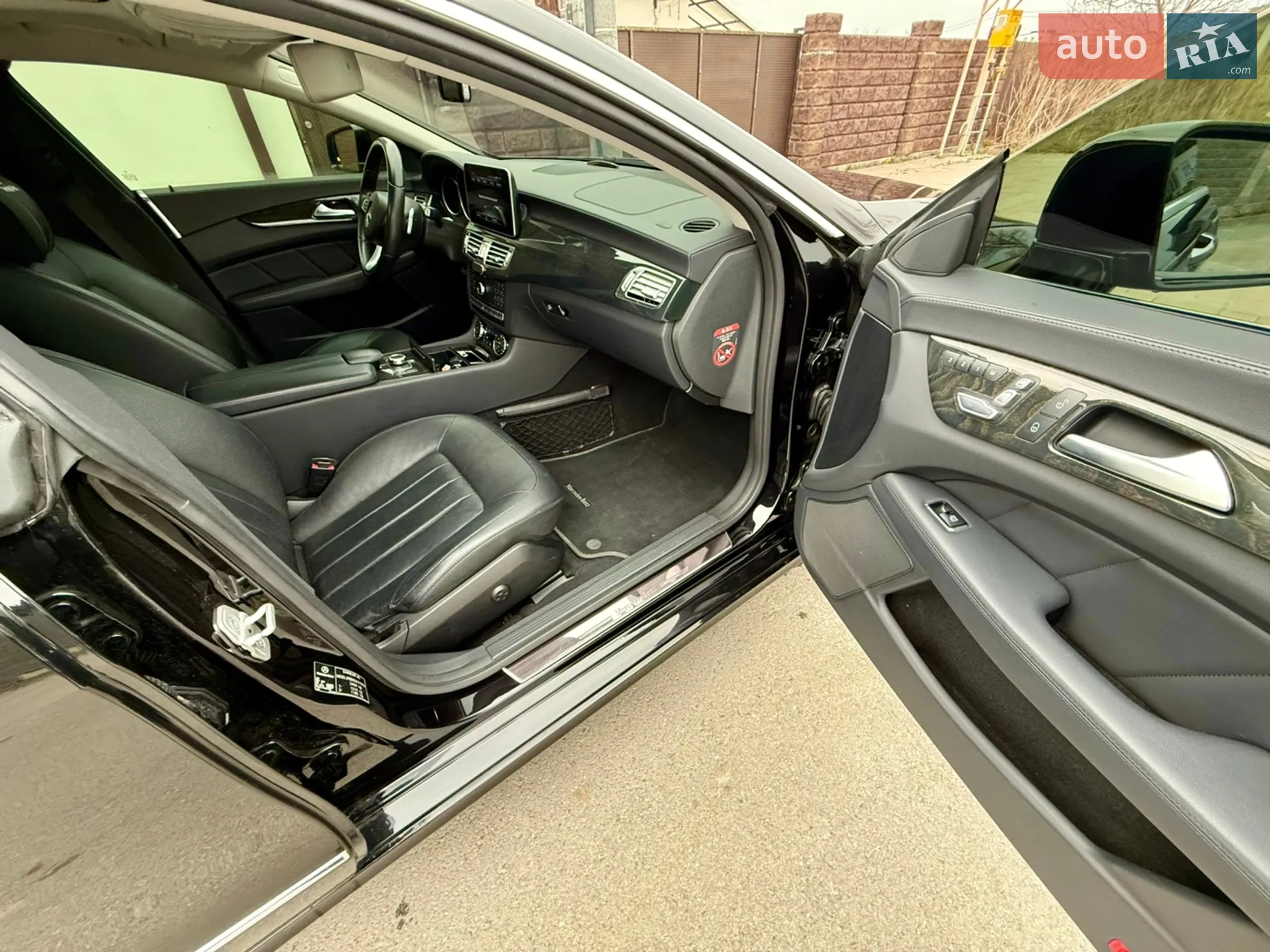 2015 Mercedes-Benz CLS-klasse - мініатюра 32