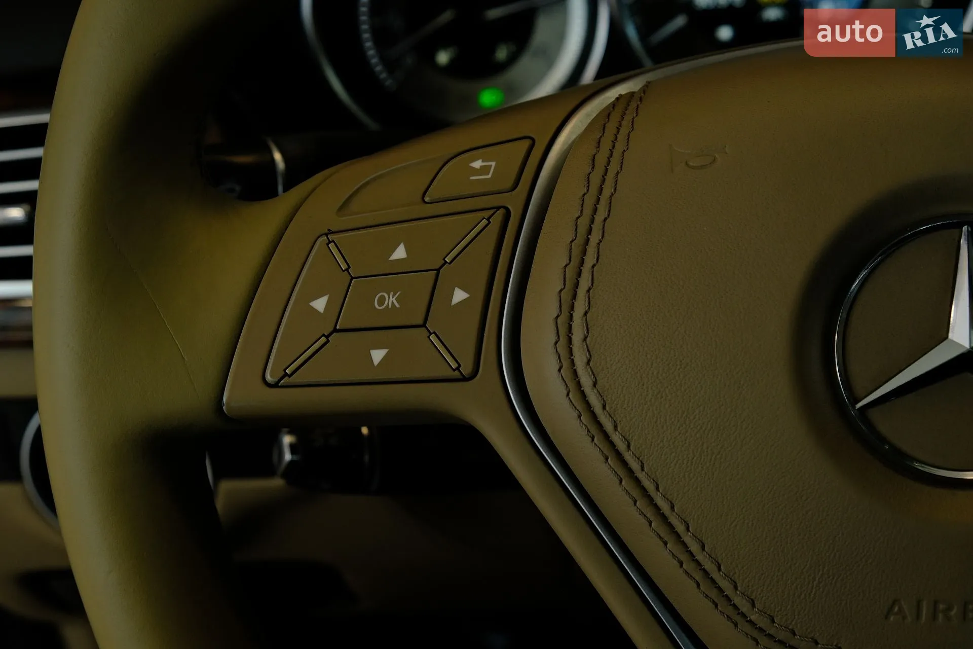 2012 Mercedes-Benz CLS-klasse - мініатюра 20