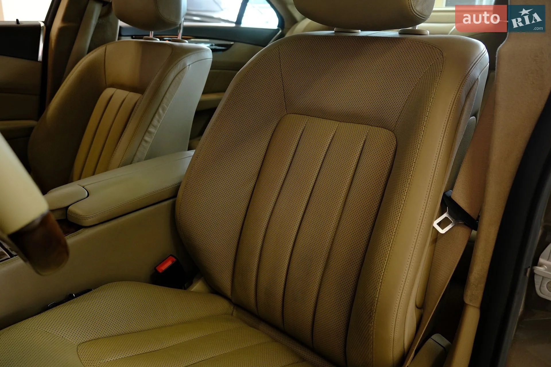2012 Mercedes-Benz CLS-klasse - мініатюра 28