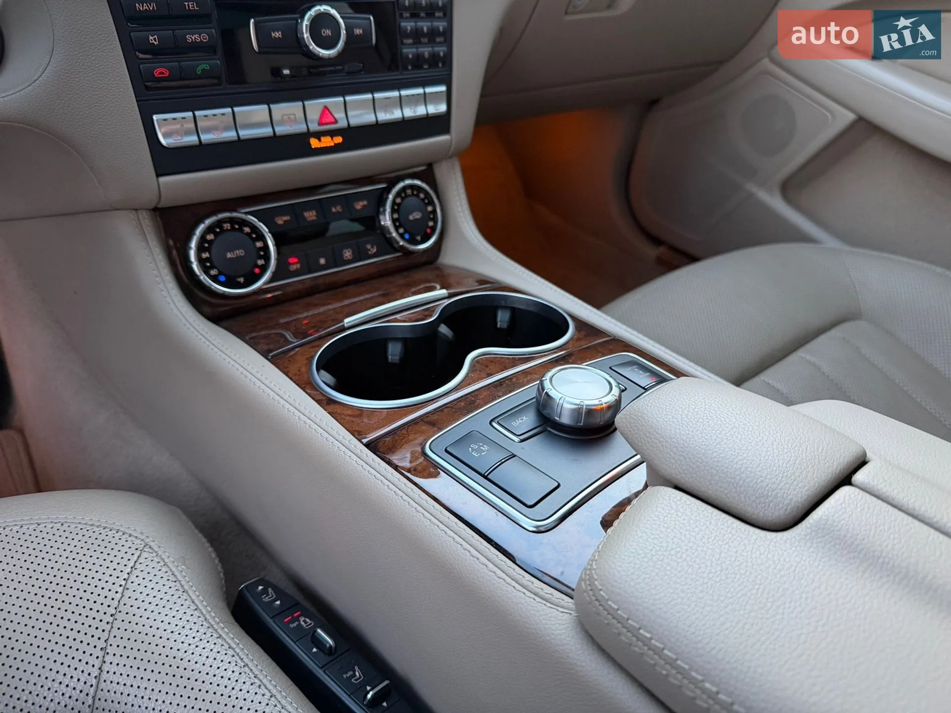 2011 Mercedes-Benz CLS-klasse - мініатюра 22