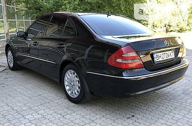 Мерседес бенц 2002
