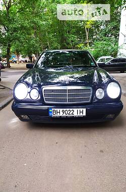 Седан Mercedes-Benz E 240 1998 в Одесі