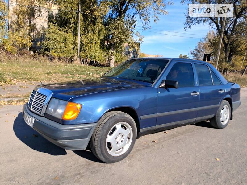 Mercedes-Benz E 260