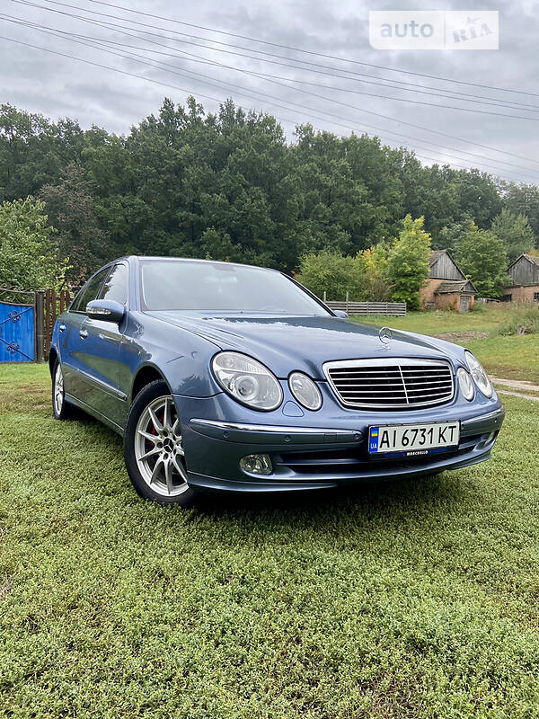 Mercedes-Benz E 270