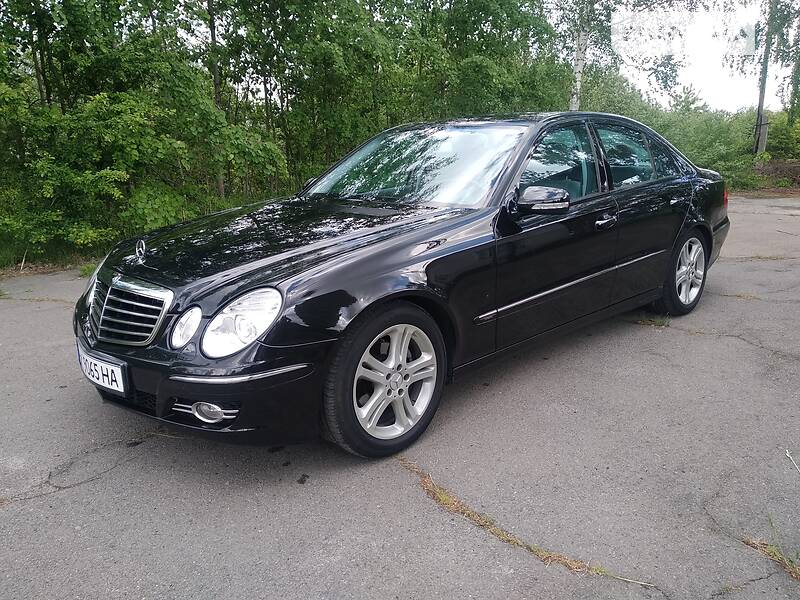 Mercedes-Benz E 320