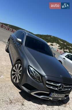 Універсал Mercedes-Benz E-Class All Terrain 2017 в 